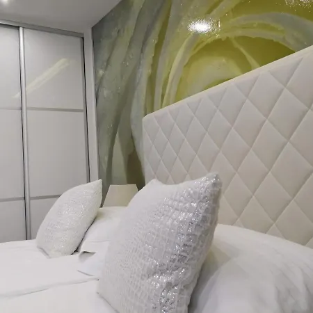 Palladium Ii Center * Makarska