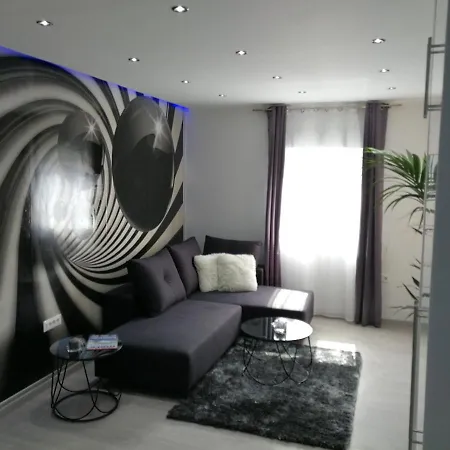 Palladium Ii Center *